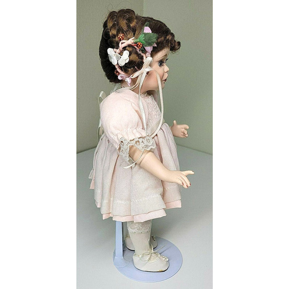 Vintage Porcelain Doll Braided Hair, a Party for Sarah By Patricia Ross 14" - Picture 6 of 6